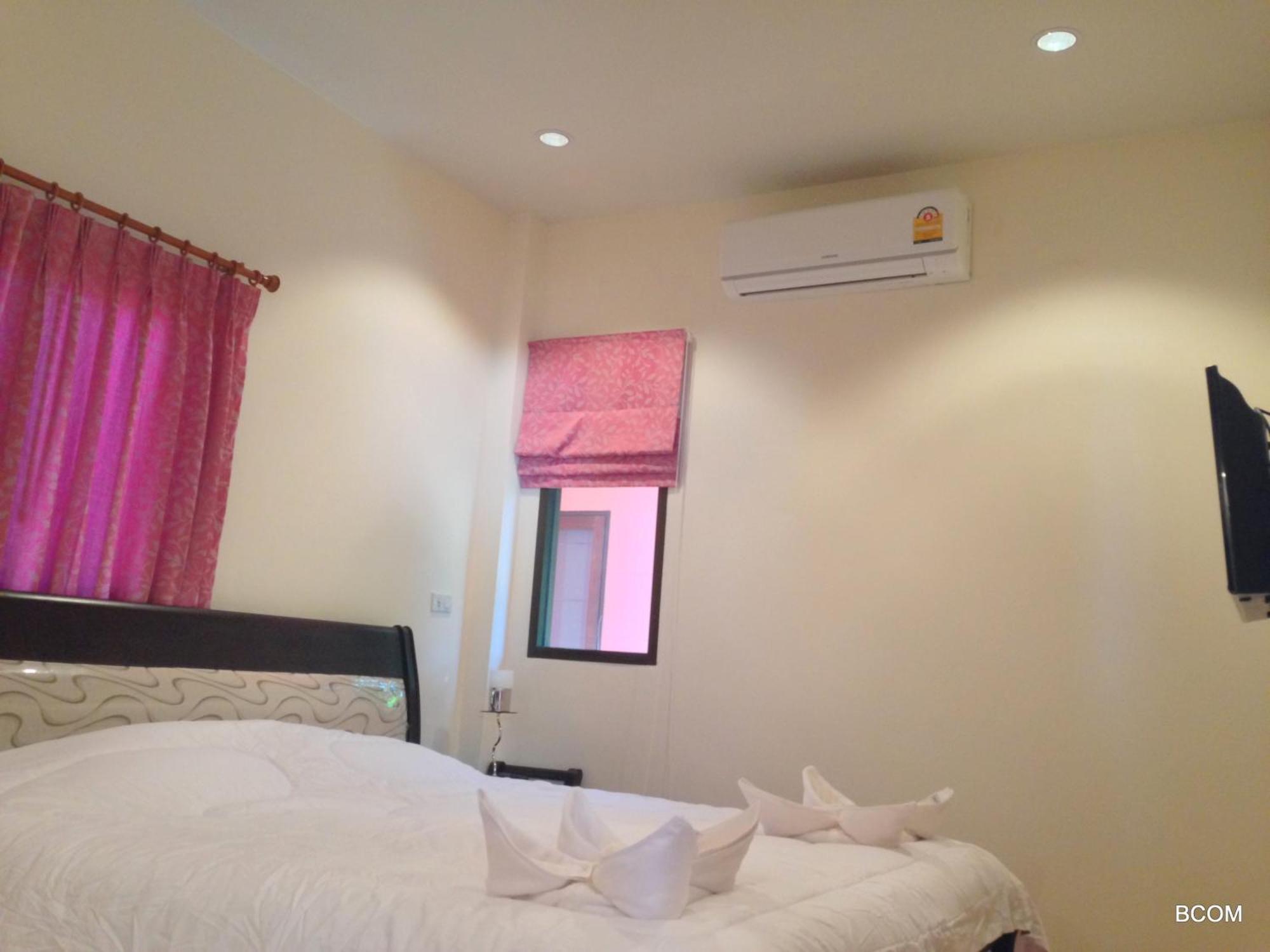The New Villa Chaweng  Room photo